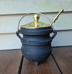 Dagan Soapstone Fire Starter Pot