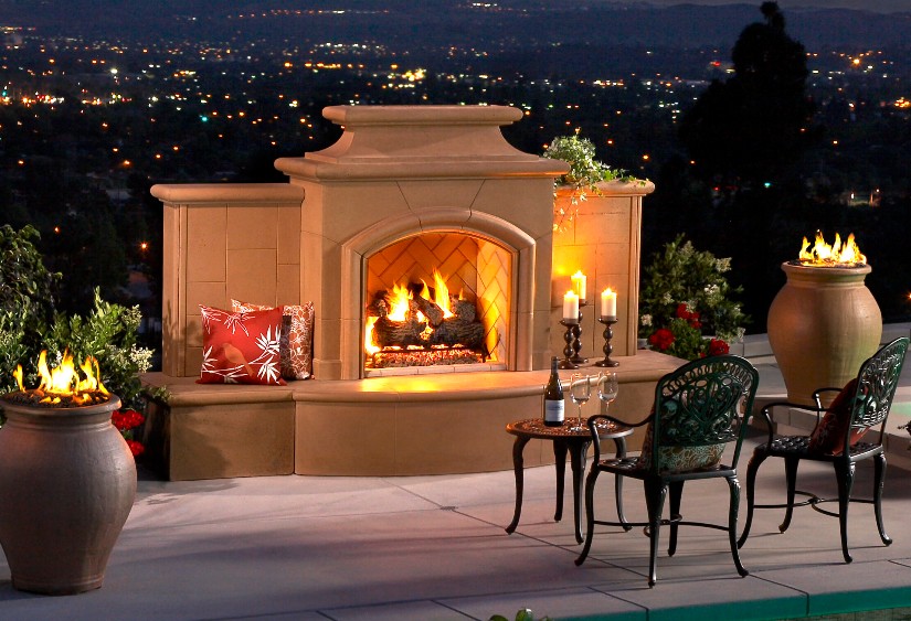 American Fyre Designs Mariposa Freestanding Vented Outdoor Gas Fireplace