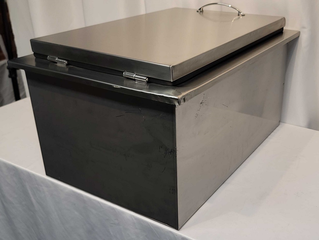 (Open Box Item) - Summerset 17 x 24 Inch Drop-in Cooler for Outdoor Kitchens