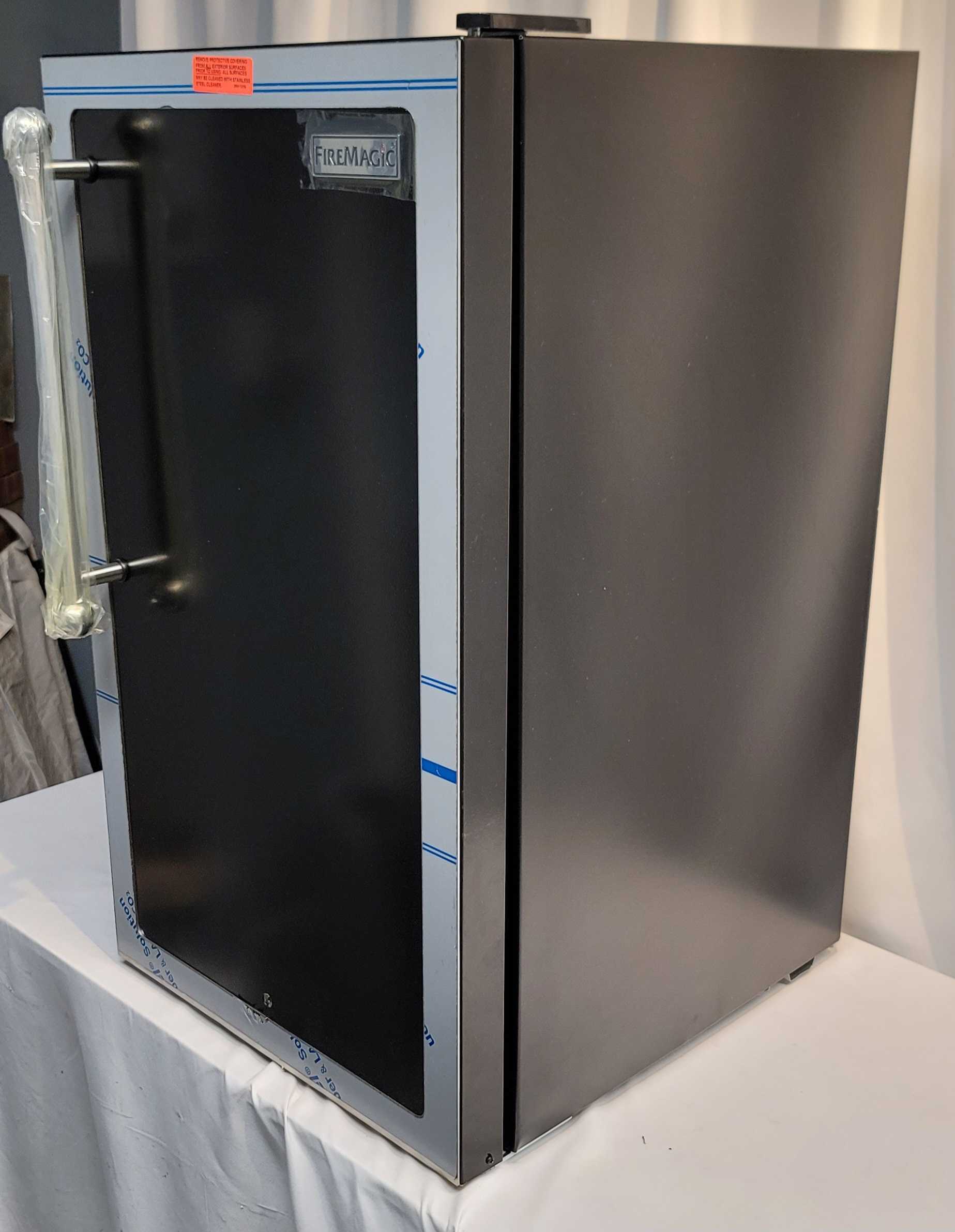 (Open Box Item) - Fire Magic Black Diamond Refrigerator with Right Hinge