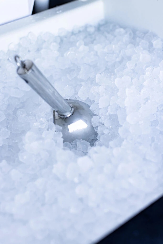 Summerset 15 Inch Outdoor Rated Nugget Ice Maker