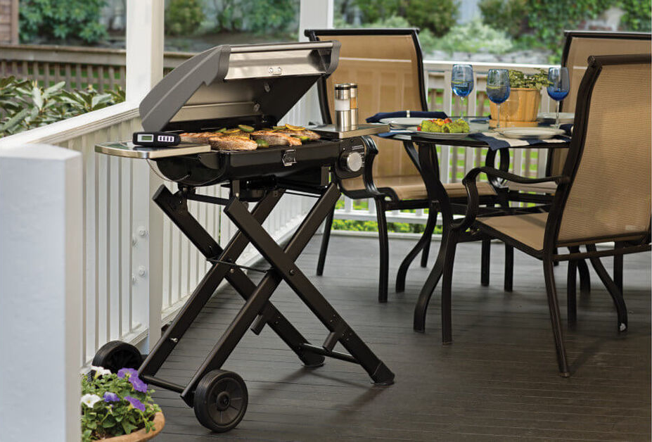 Cuisinart Grill All Foods Roll Away Propane Gas Grill