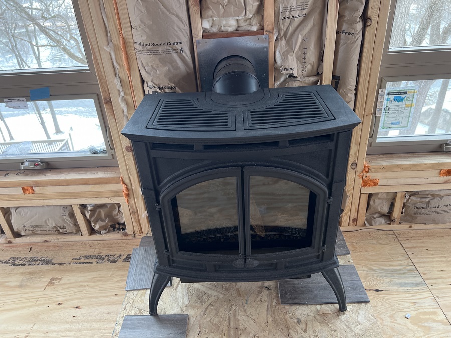 Empire 28 Inch Cast Iron Direct Vent Gas Heating Stove - Millivolt Controls
