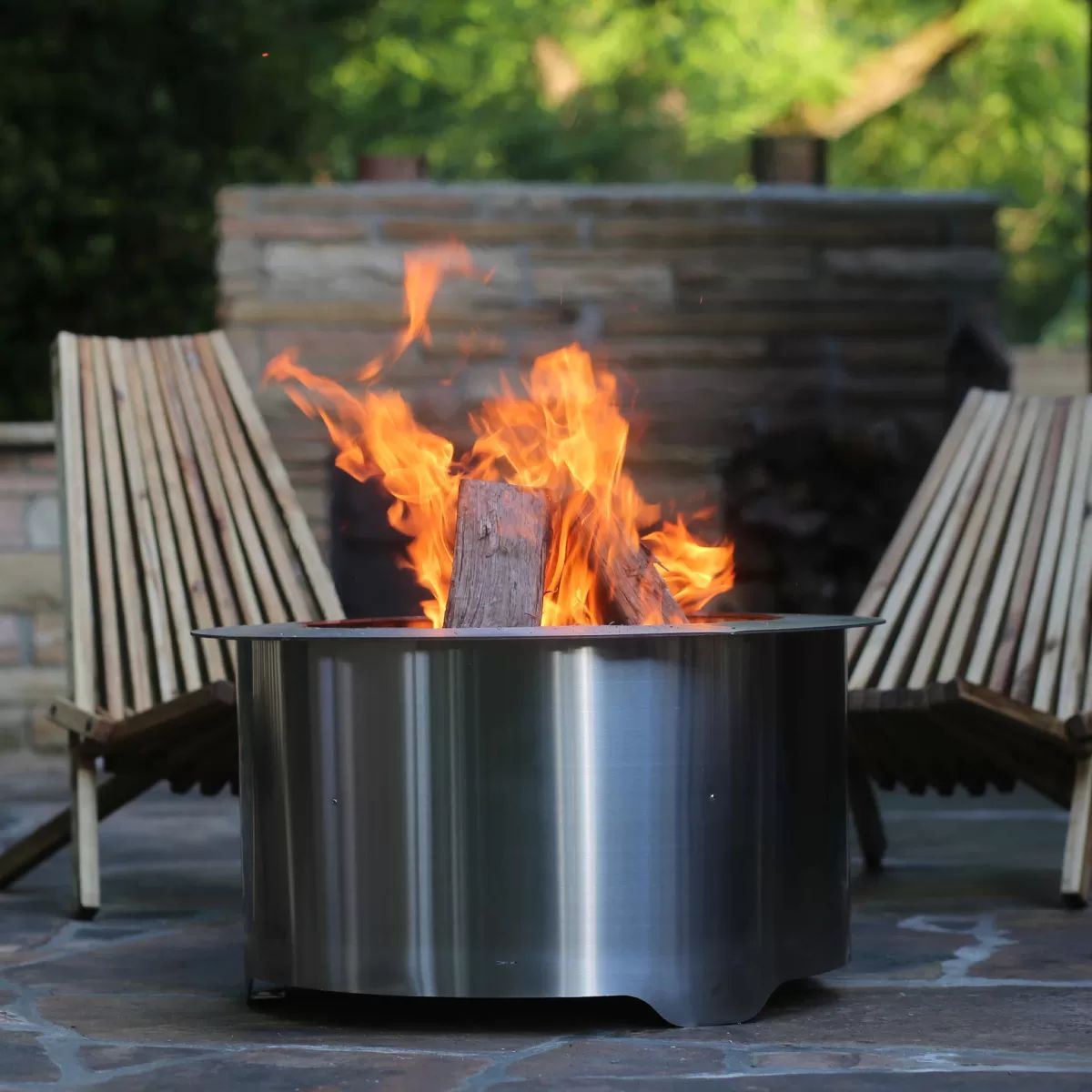 US Stove 31 Inch Smokeless Wood Burning Fire Pit with Ash Shovel