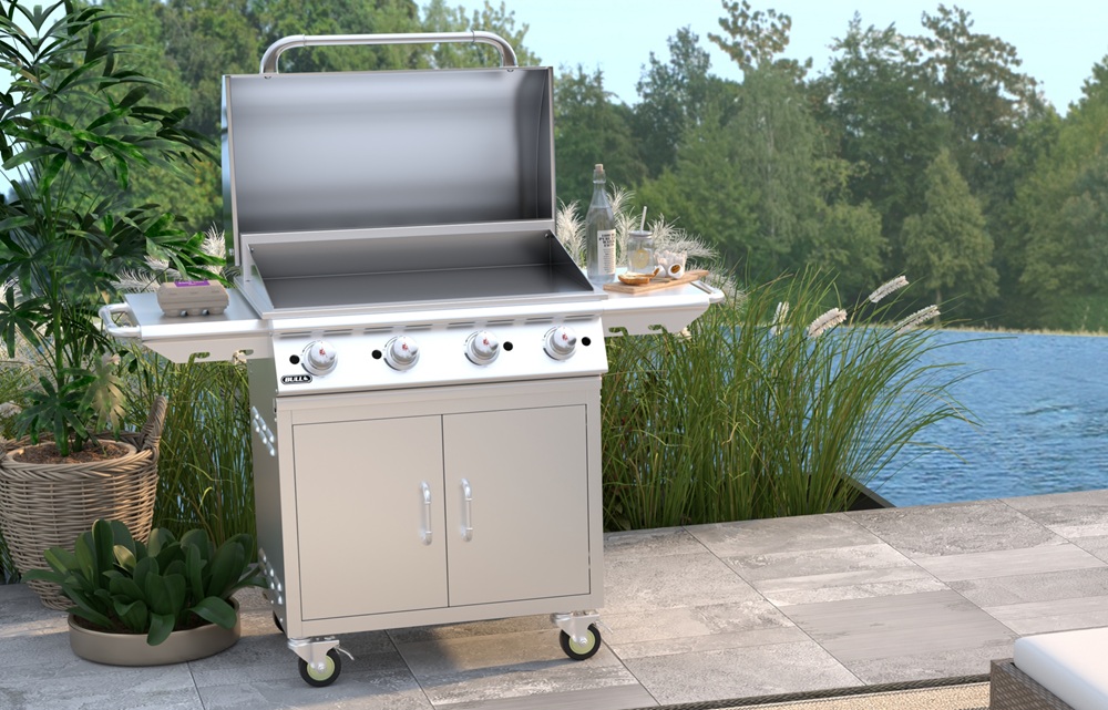 Bull Outdoors 30 Inch Outdoor Gas Griddle with Cart