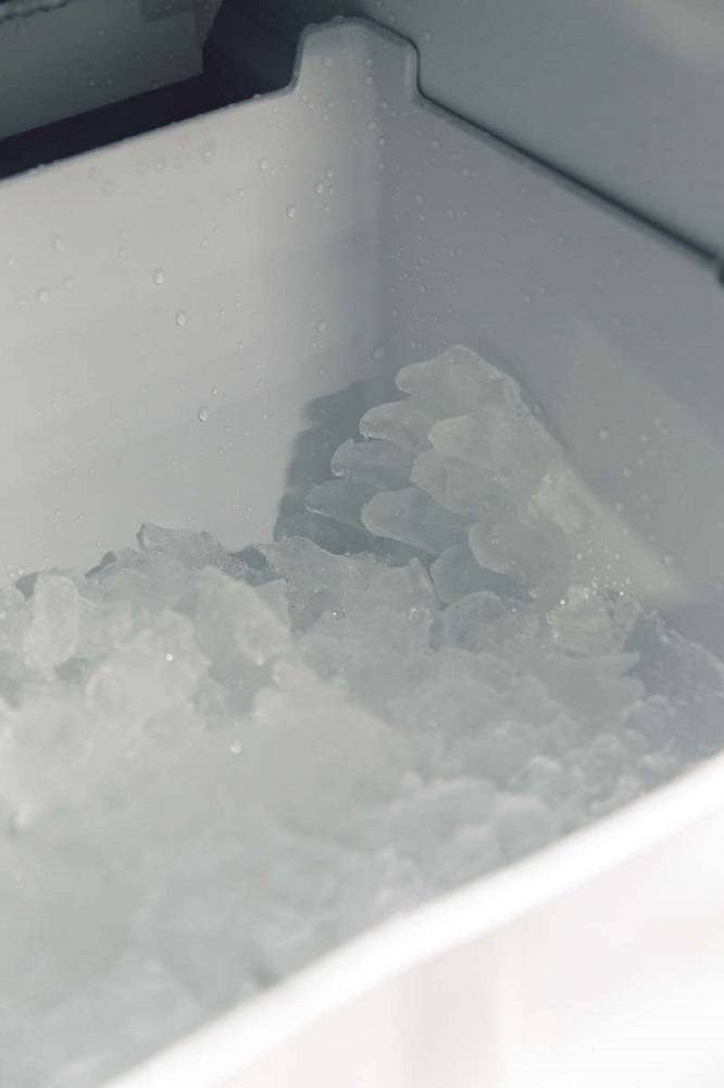 TrueFlame 15 Inch Outdoor Ice Maker