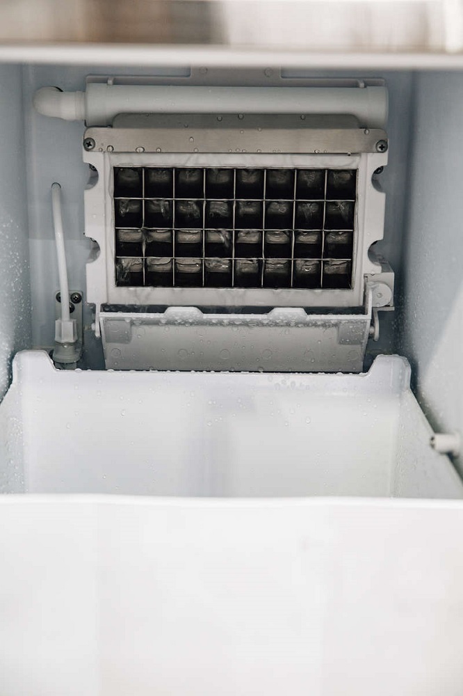 TrueFlame 15 Inch Outdoor Ice Maker