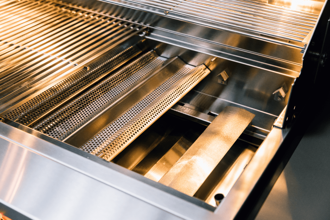 TrueFlame 32 Inch Stainless Steel 4-Burner Gas Grill