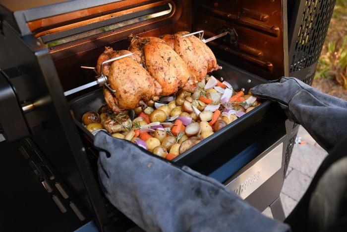 Masterbuilt Rotisserie Kit for Gravity Series Grills