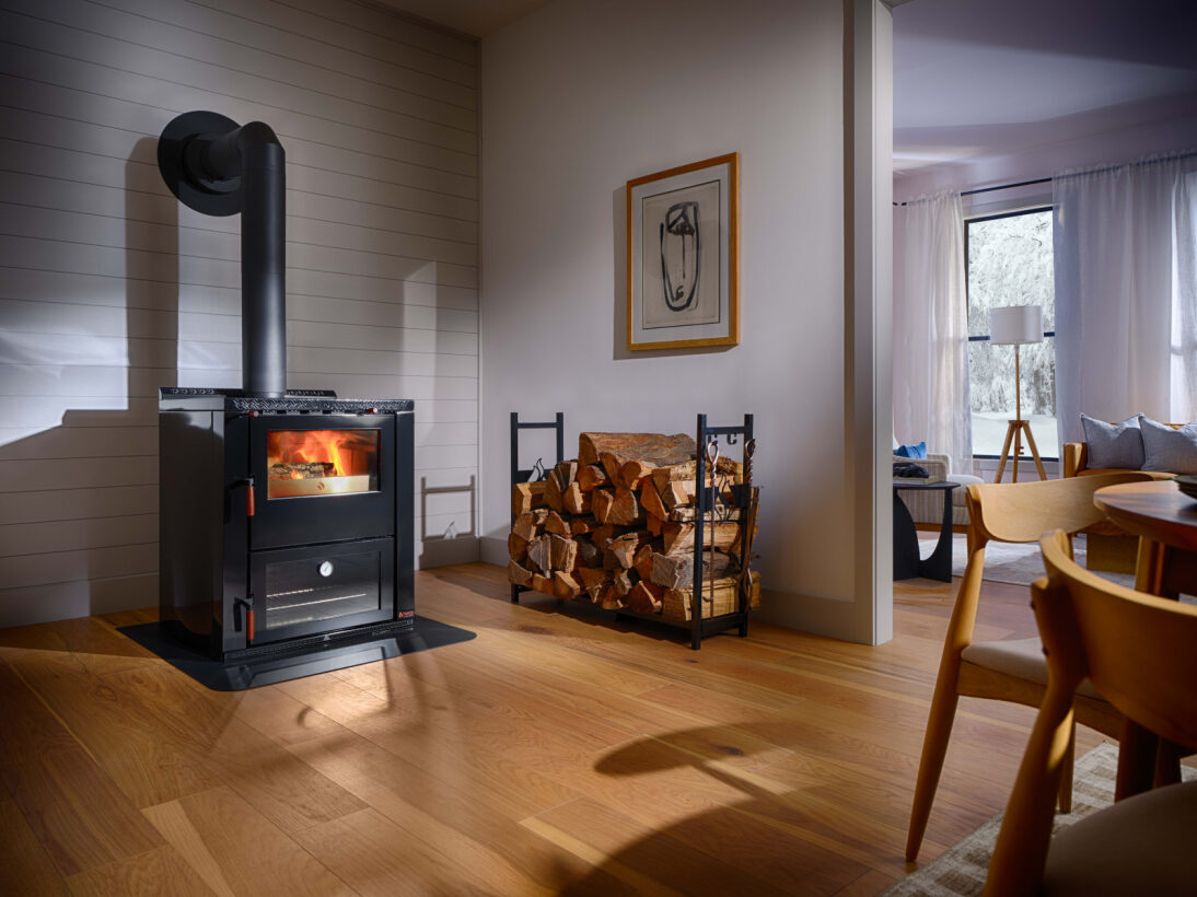 DS Stoves HECO InLine 230 Freestanding Wood Burning Cookstove
