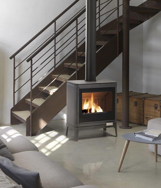 Invicta Kazan GA 26 Inch Wood Burning Stove