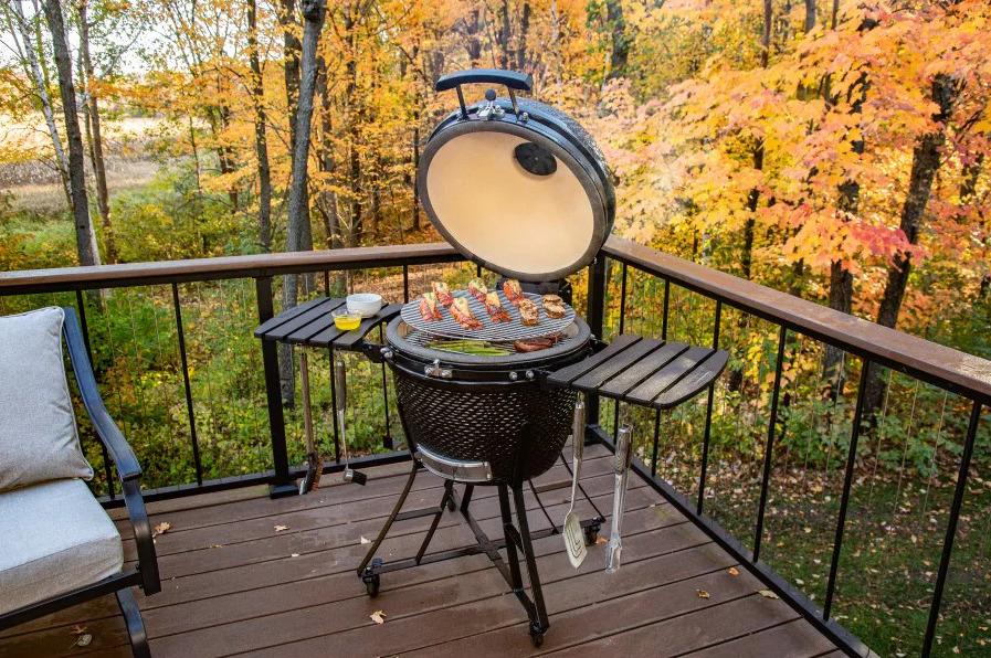 Louisiana Grills 55 Inch Ceramic Kamado Charcoal Grill