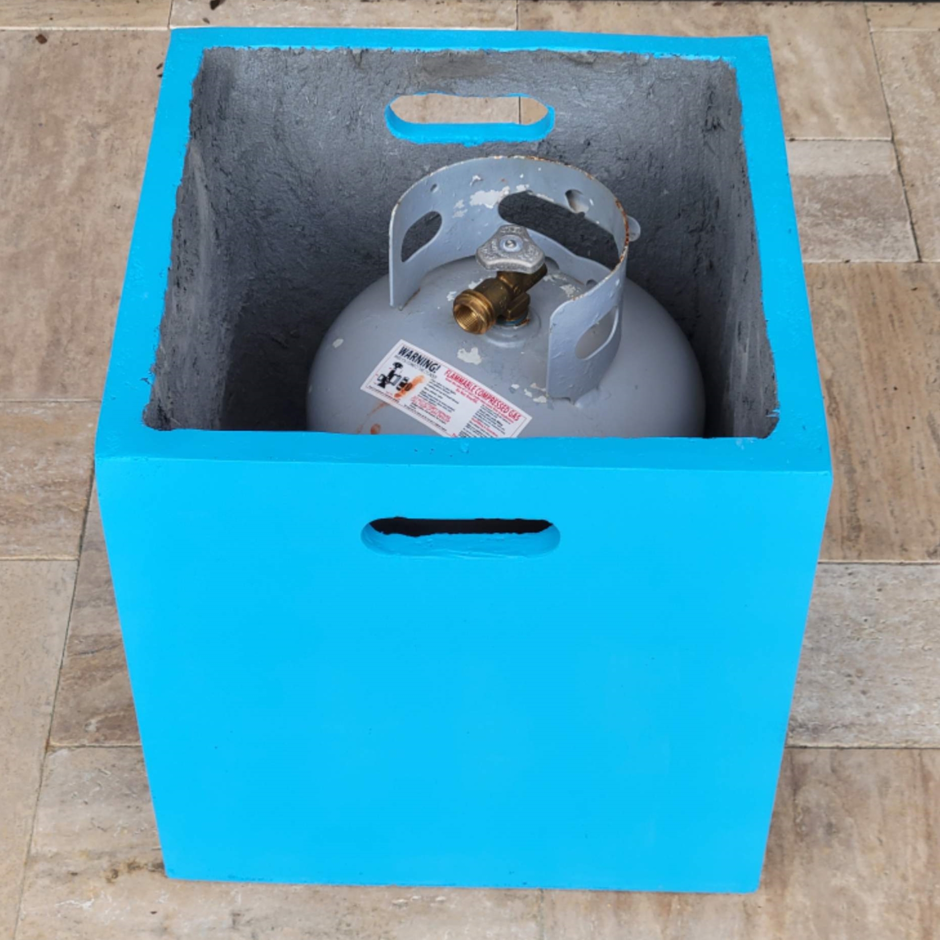 TessaRai Liquid Propane Tank Cover with Lid