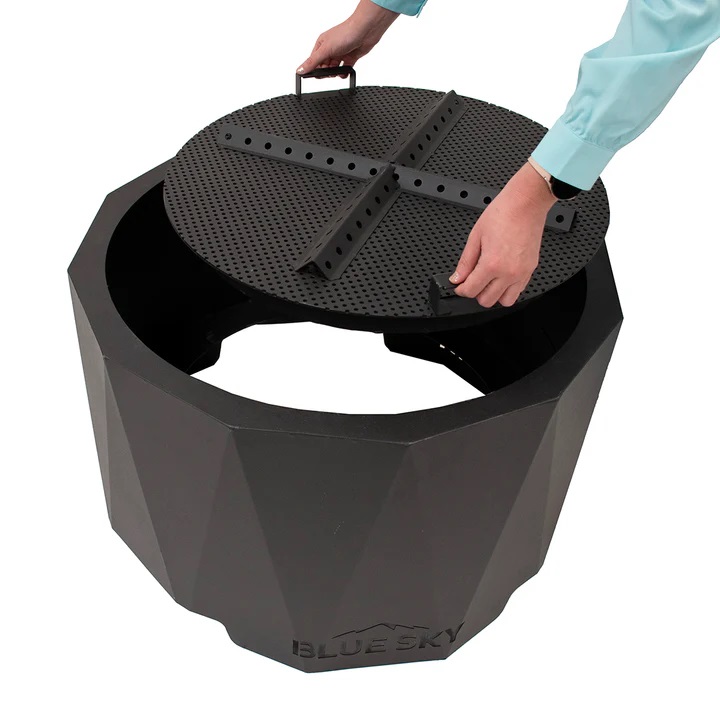 Blue Sky Outdoor Living 30 Inch Round Mammoth Dual-Fuel Smokeless Fire Pit