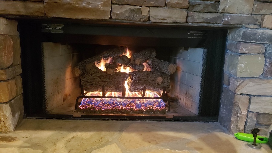 Real Fyre 24" Burnt Rustic Oak Vented Natural Gas Logs Set  - Match Light