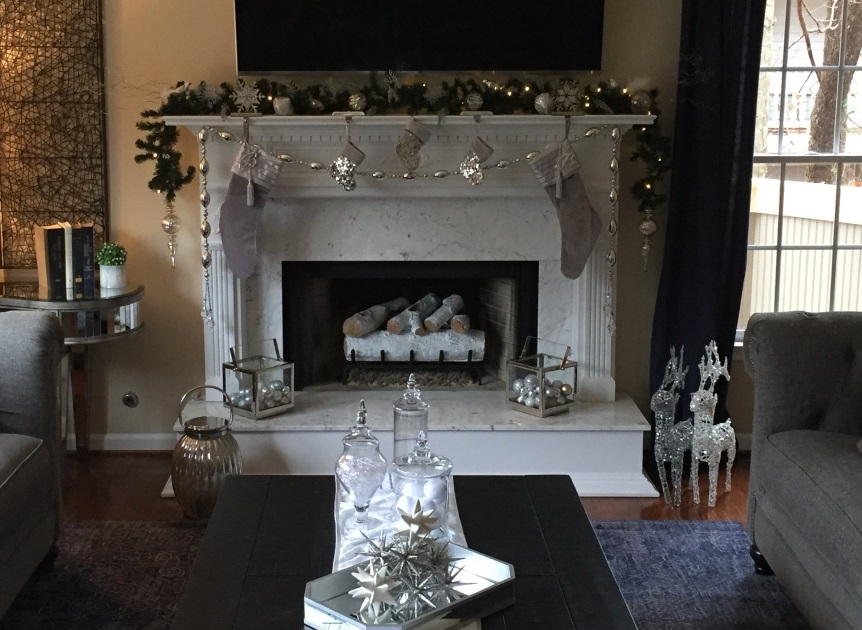 Real Fyre 24" White Birch Vented Natural Gas Logs Set  - Match Light