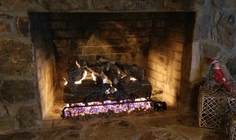 Real Fyre 30" Charred Oak Vented Natural Gas Logs Set  - Match Light