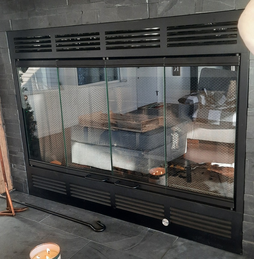 Superior/IHP BDB 42 Inch Bi-Fold Tempered Glass Fireplace Doors - Black