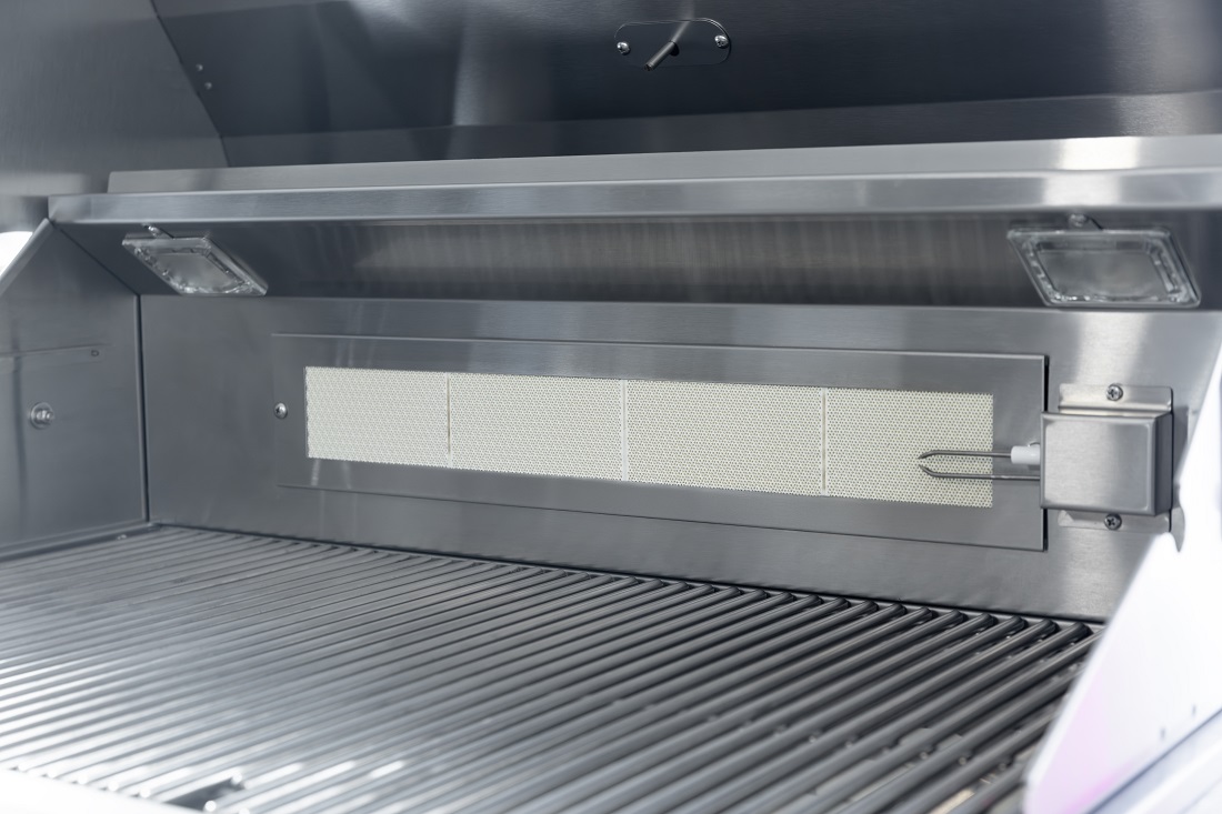 Summerset 32 Inch Sizzler Pro Built-In Gas Grill Head