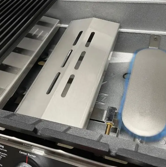 MHP Grills 27 Inch T3G4 Stainless Steel Built-In Tri Burn Gas Grill Head with SearMagic Grids