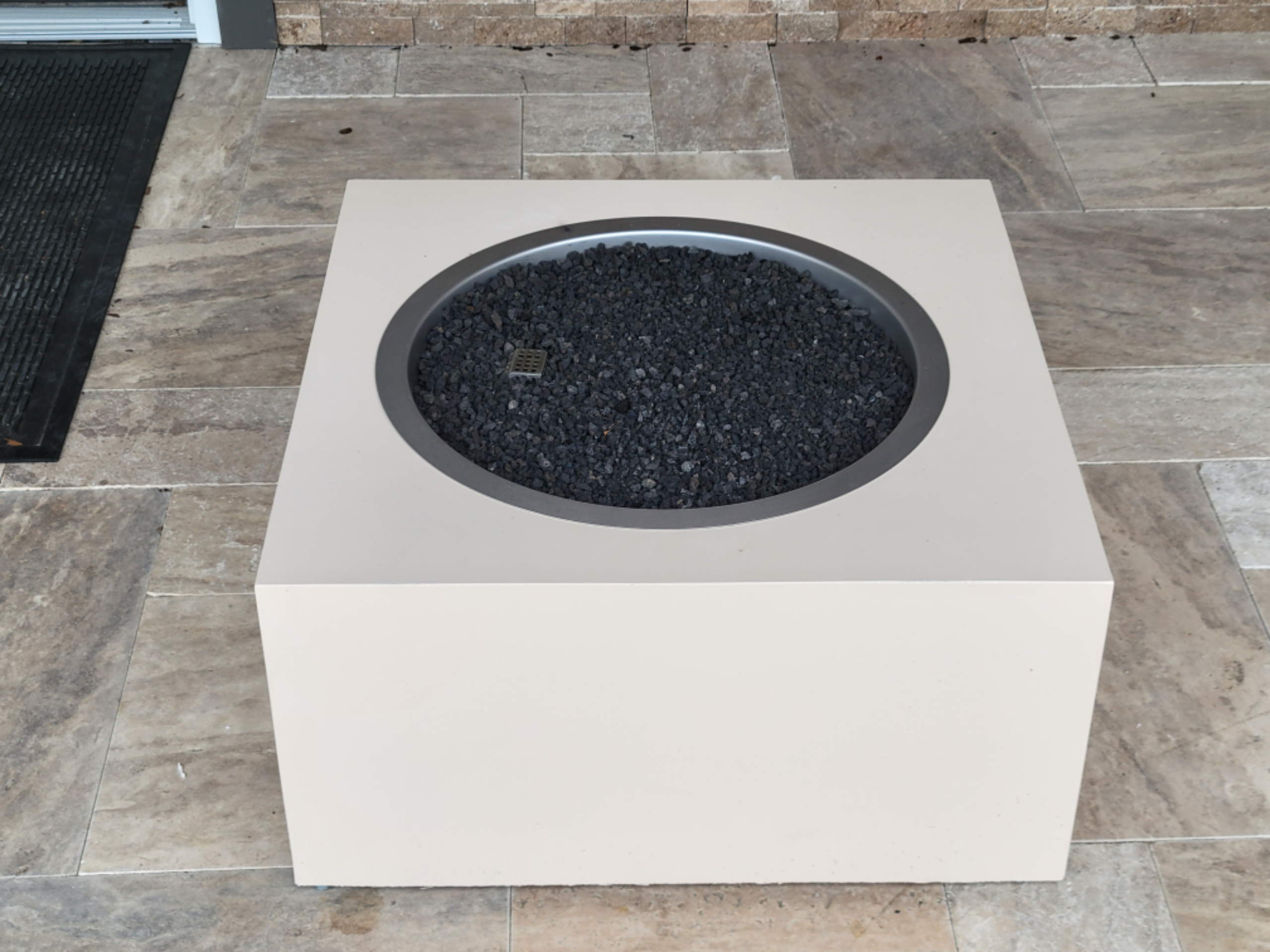 TessaRai Collection 36 Inch Square Two-Piece Propane Fire Table