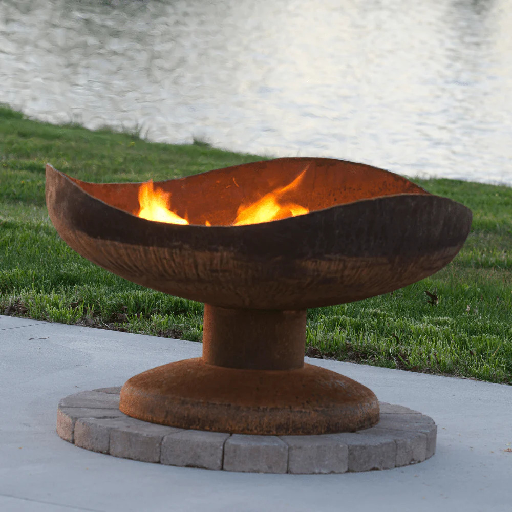The Fire Pit Gallery 36 Inch Sand Dune Fire Pit with Pedestal Base