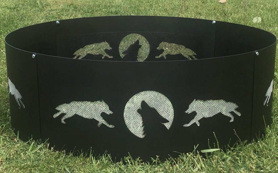 Custom Firescreen 36 Inch Wolf Fire Ring