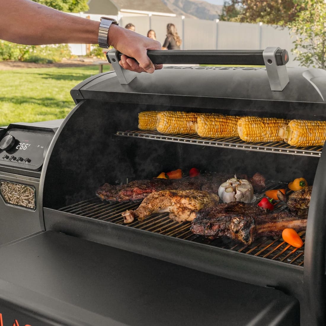 Blackstone 900 Pellet Grill and Airfryer Combo