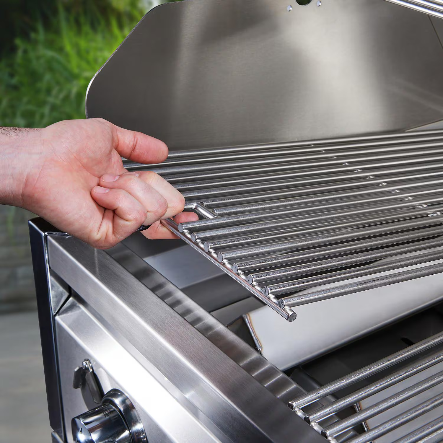 Crown Verity 48 Inch Single Roll-Dome Infinite Series Built-In Gas Grill
