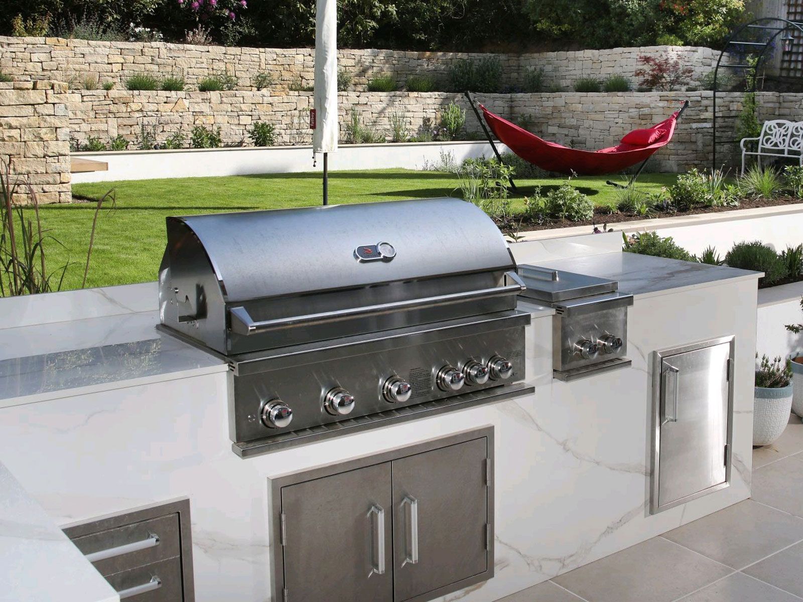 Whistler Grills Black 5-Burner Built-In Gas Grill Head