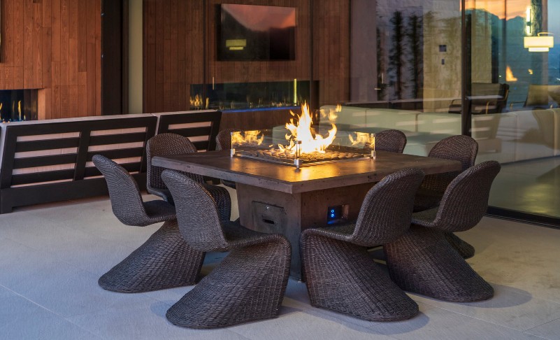 American Fyre Designs 60 Inch Cosmopolitan Square Dining Gas Firetable - Electronic Ignition