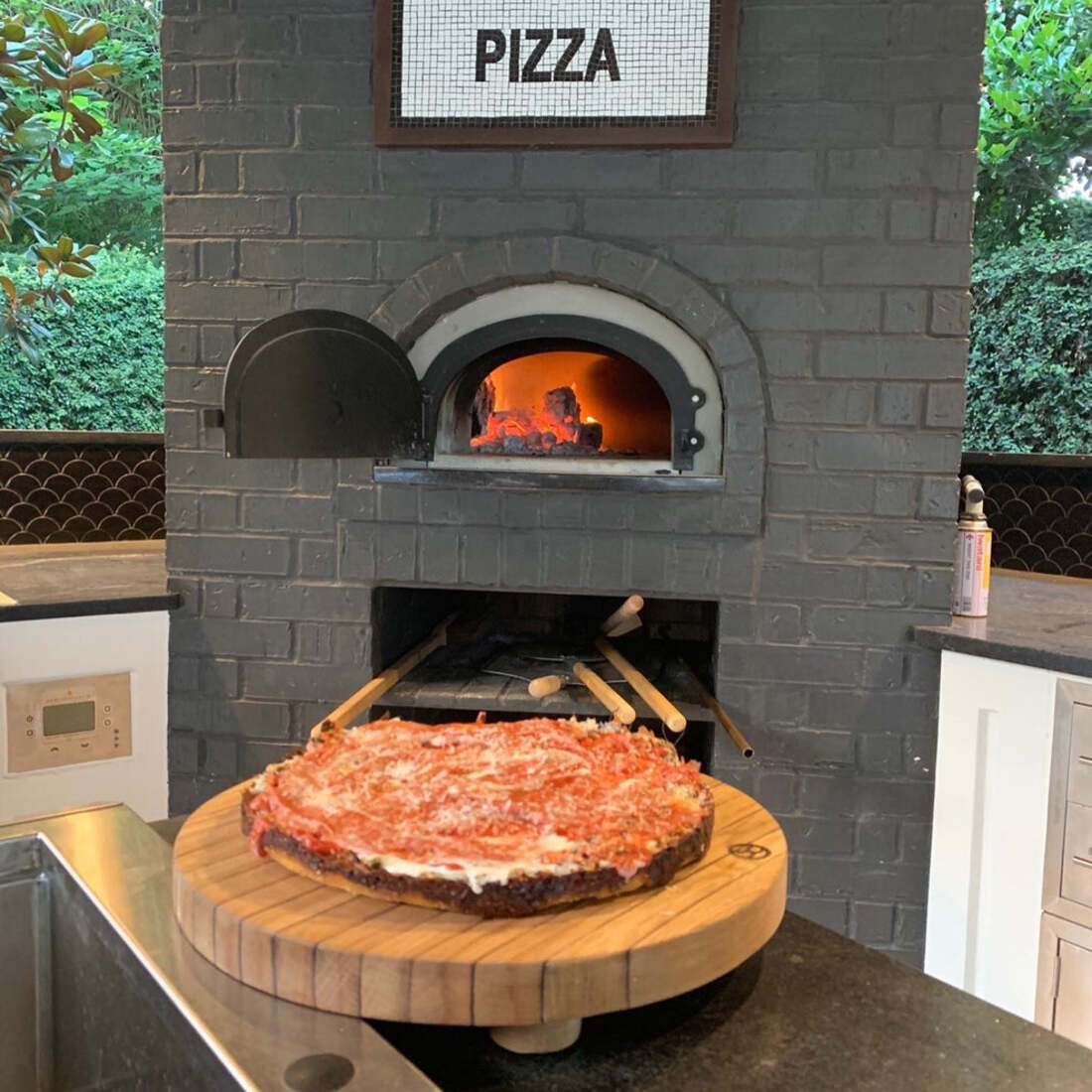 Chicago Brick Oven 750 Series Built-In Wood-Fired Pizza Oven DIY Kit