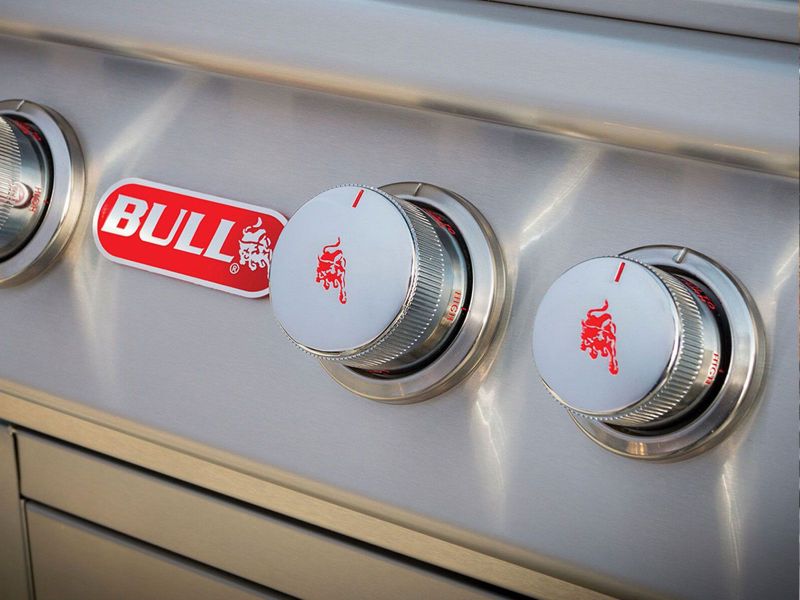 Bull Outdoors 46 Inch Diablo Stainless Steel Drop-In Gas Grill Head