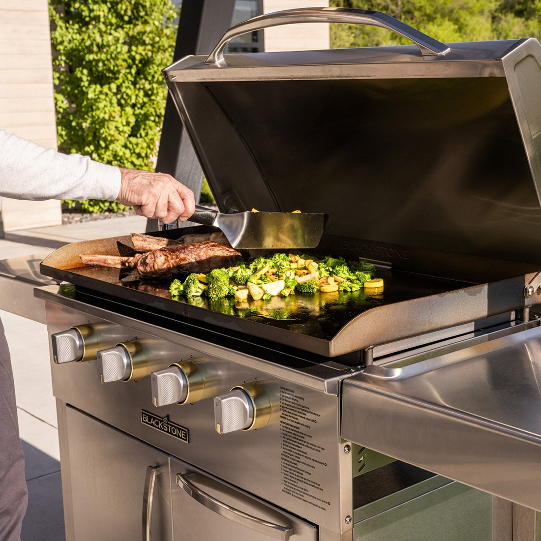 Blackstone Select Griddle with Cabinet