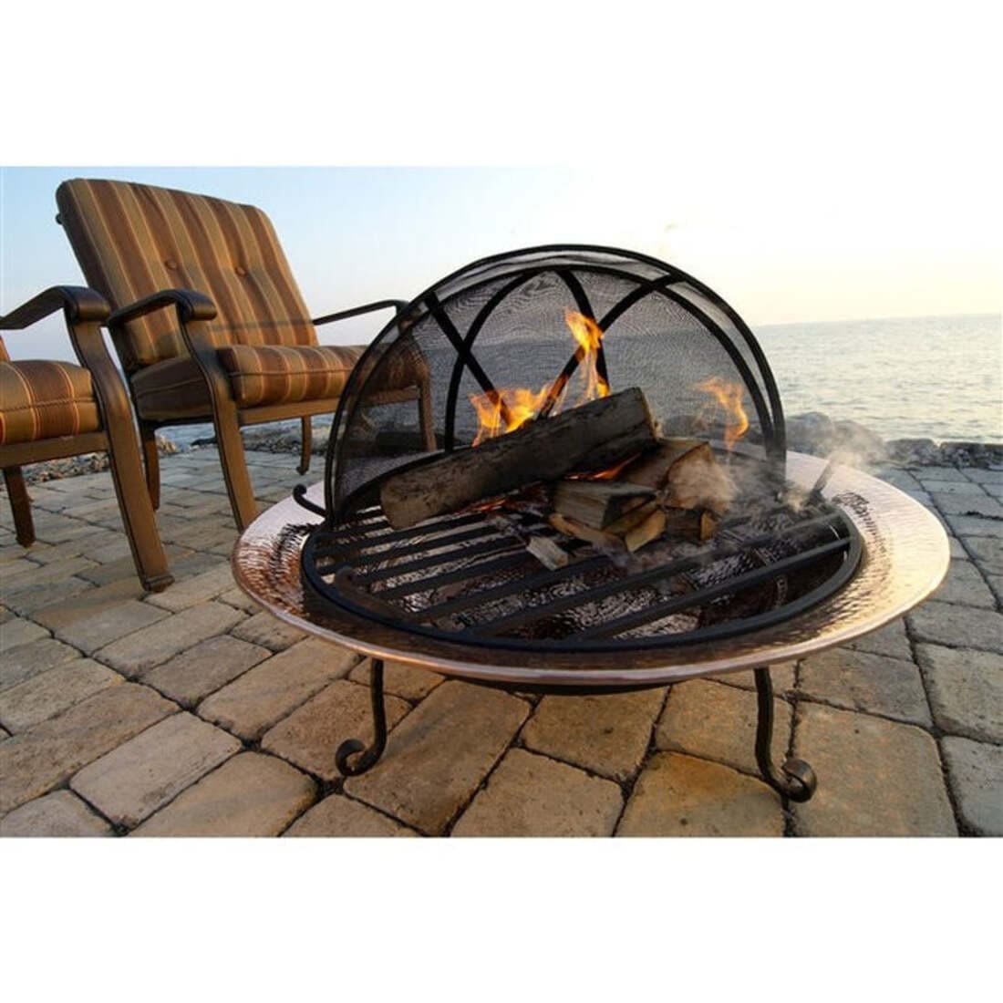 Good Directions 25 Inch Medium Spark Screen with Lifter for Fire Bowls