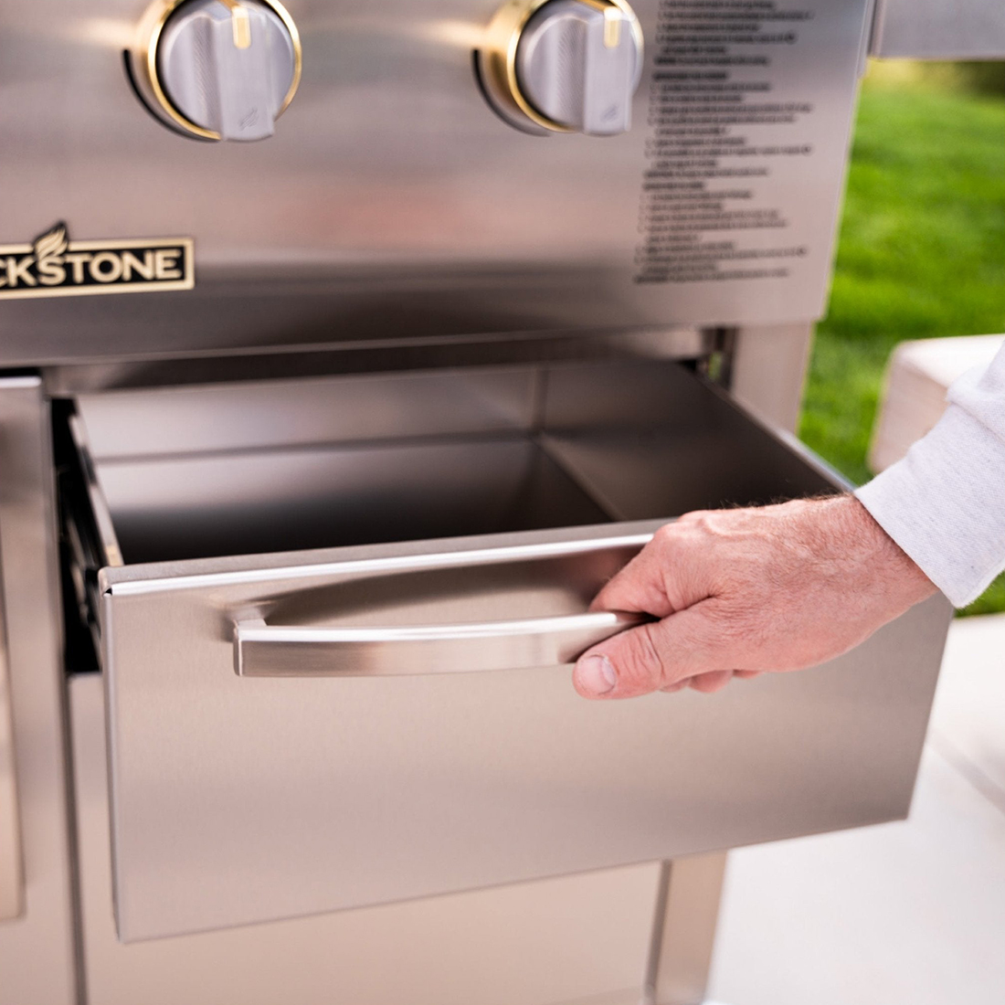 Blackstone Select Griddle with Cabinet