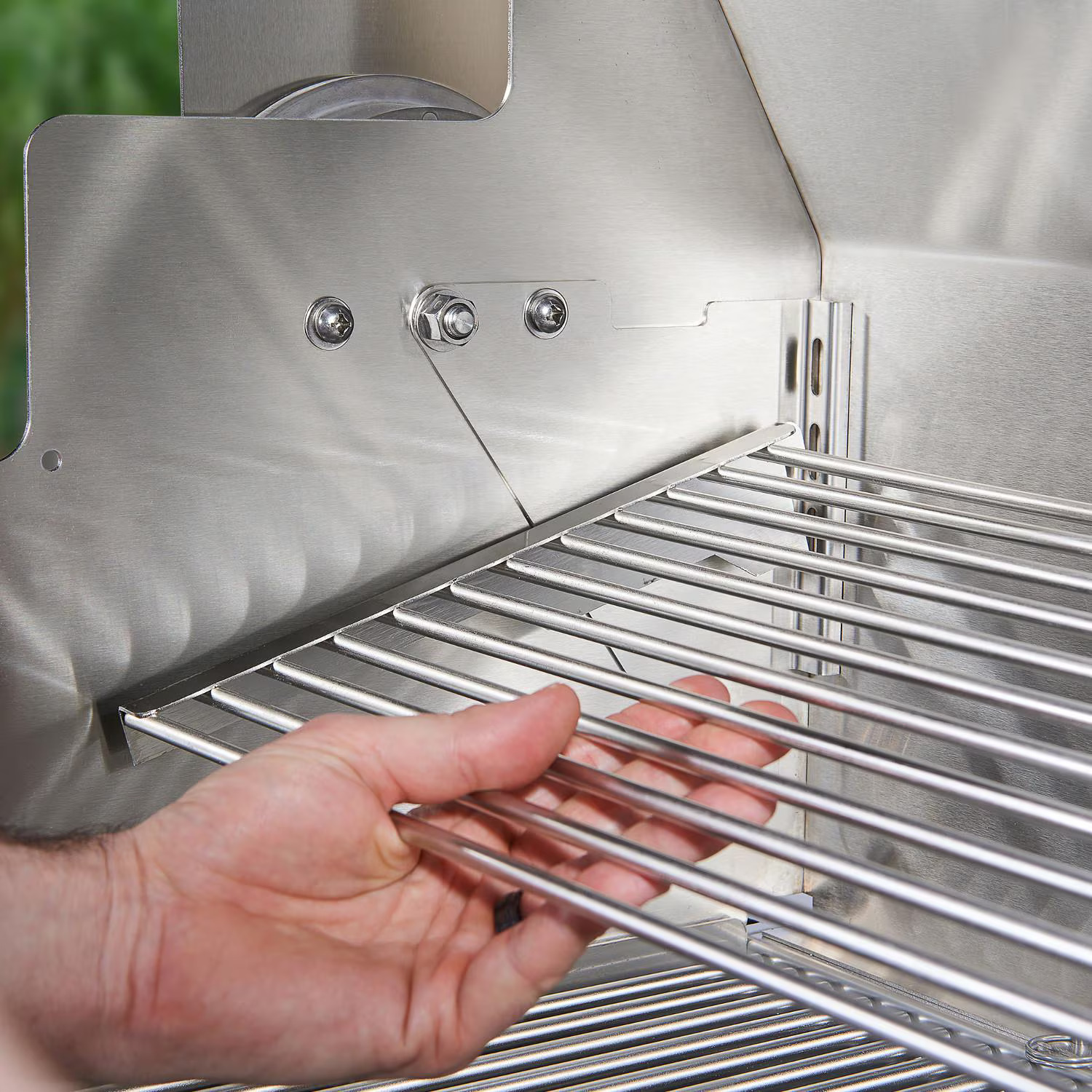 Crown Verity 48 Inch Single Roll-Dome Infinite Series Built-In Gas Grill