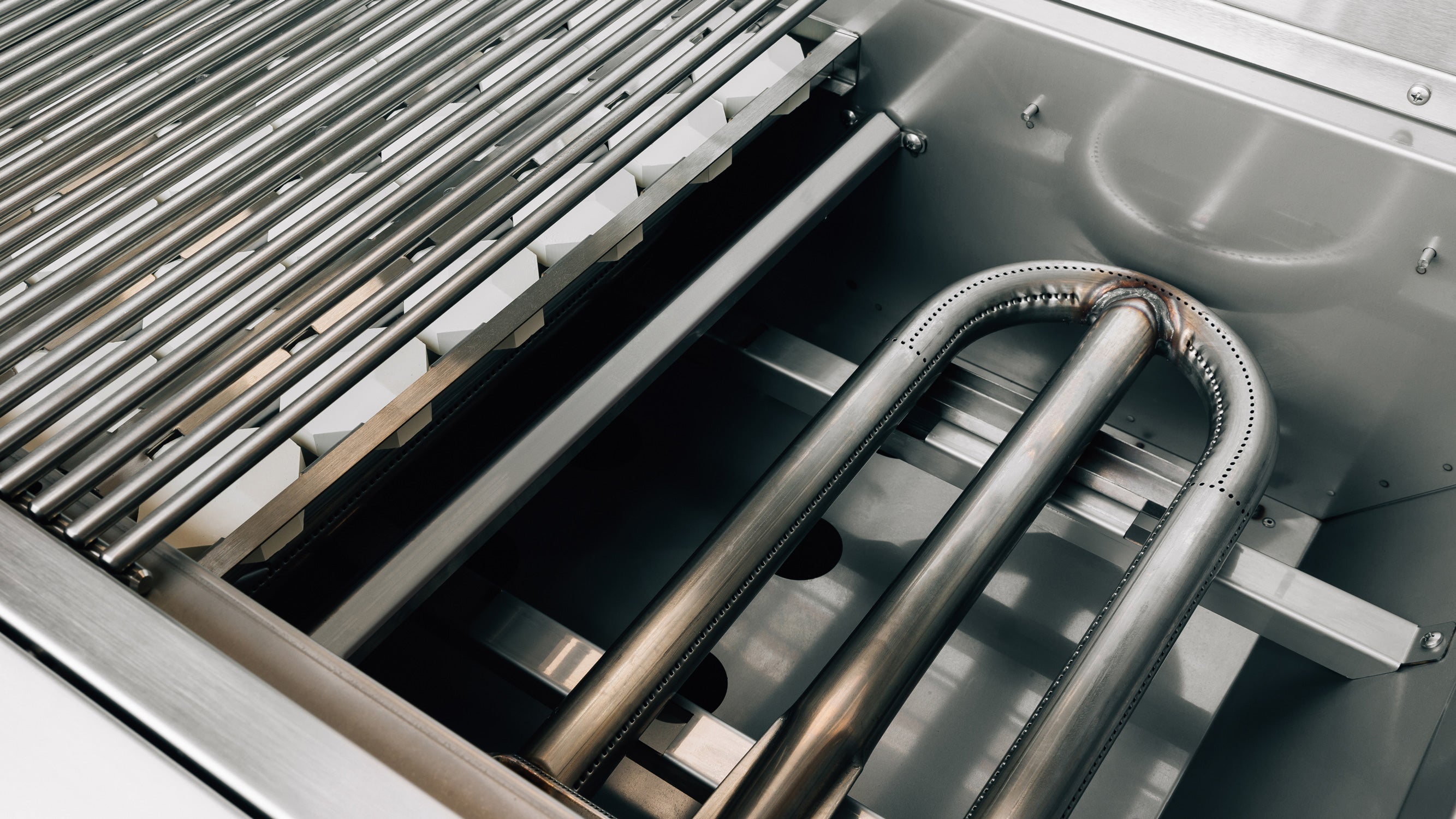 American Made Grills 30 Inch Alturi Built-in Gas Grill