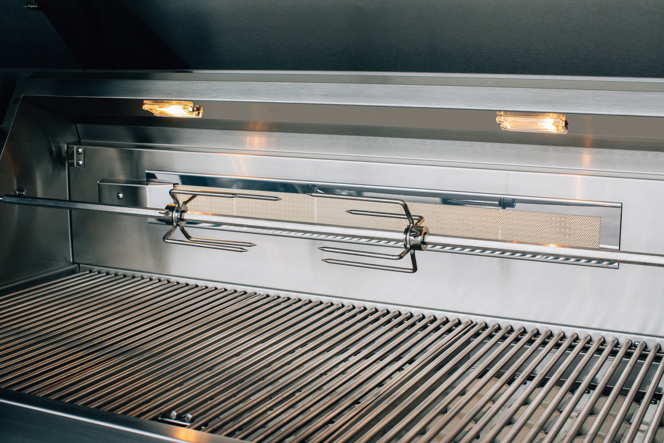American Made Grills 36 Inch Alturi Built-In Gas Grill