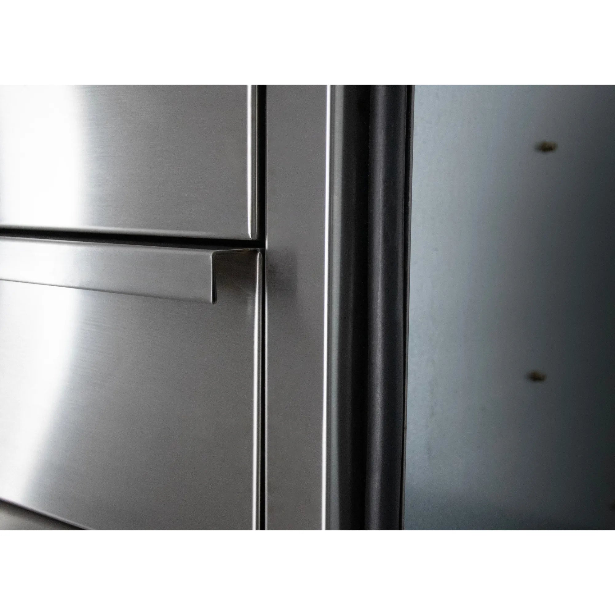 American Made Grills 36 Inch Deluxe Triple Drawer with Single Access Door