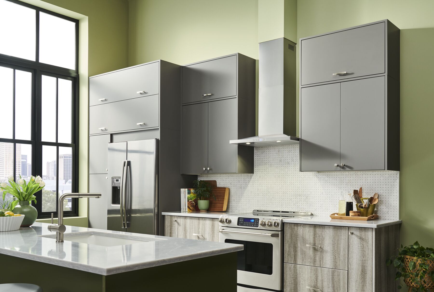 Broan 30 Inch Convertible Wall-Mount Low Profile Pyramidal Chimney Hood