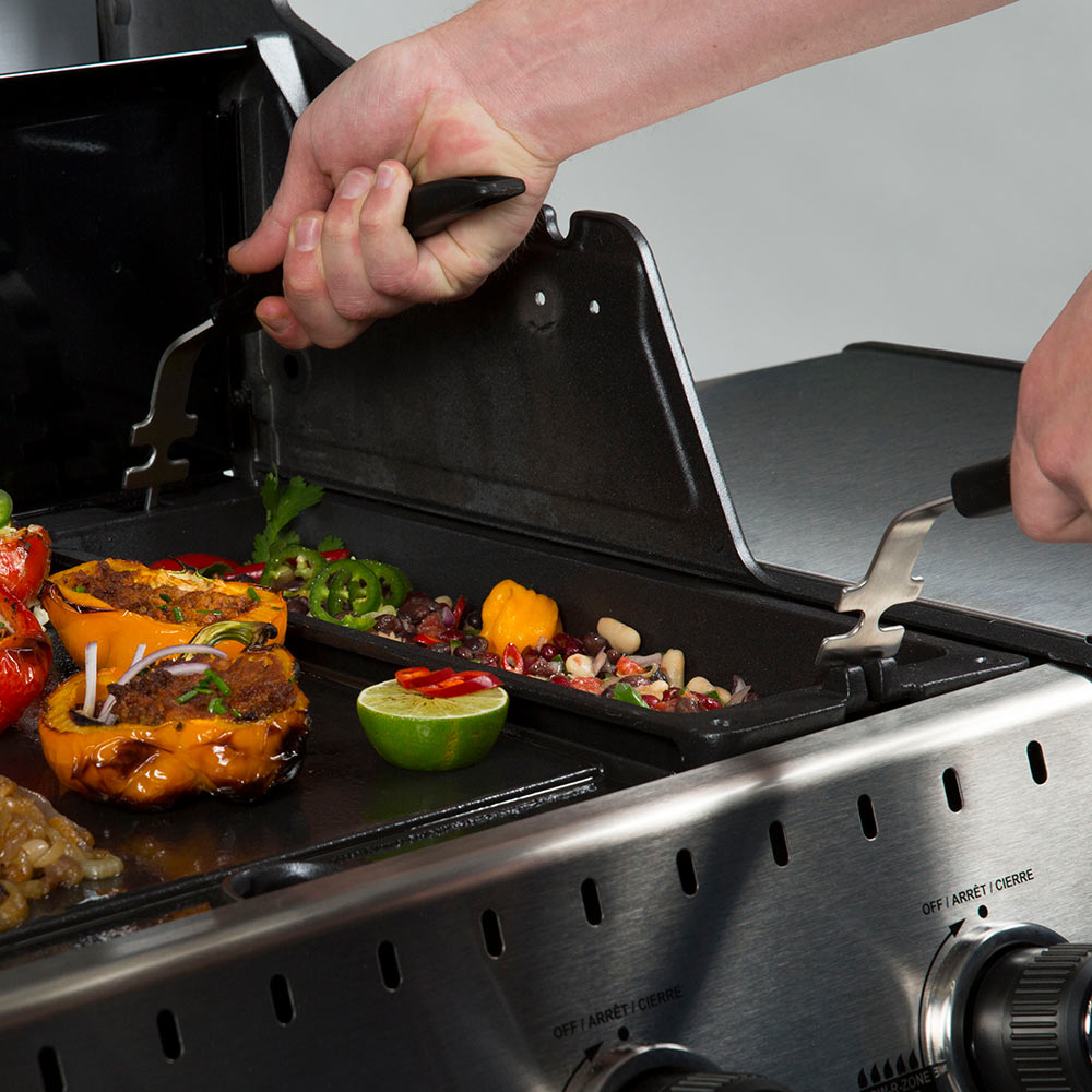 Broil King Cast Iron Wok for Baron or Crown Grills