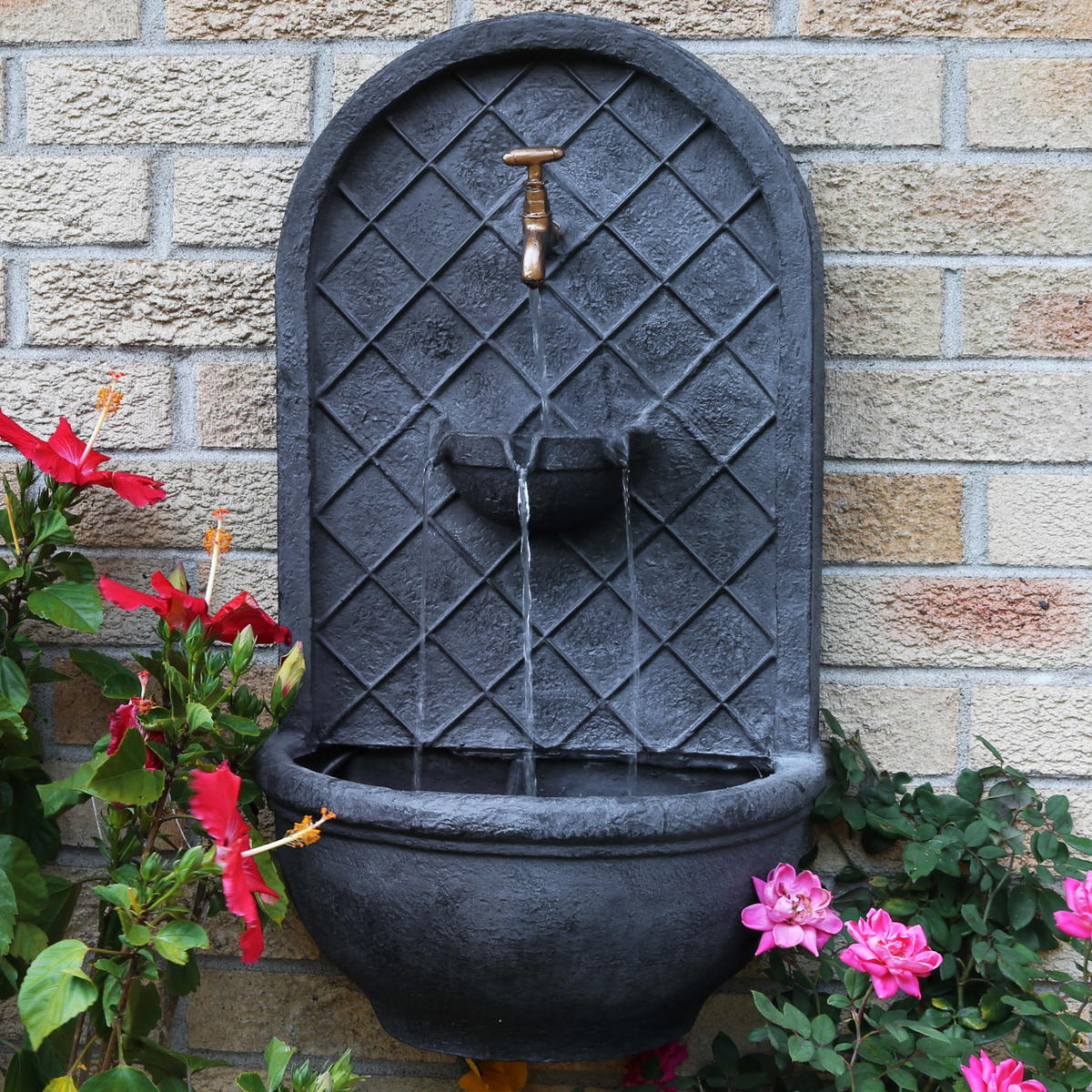 Sunnydaze 26 Inch Messina Solar Wall Fountain