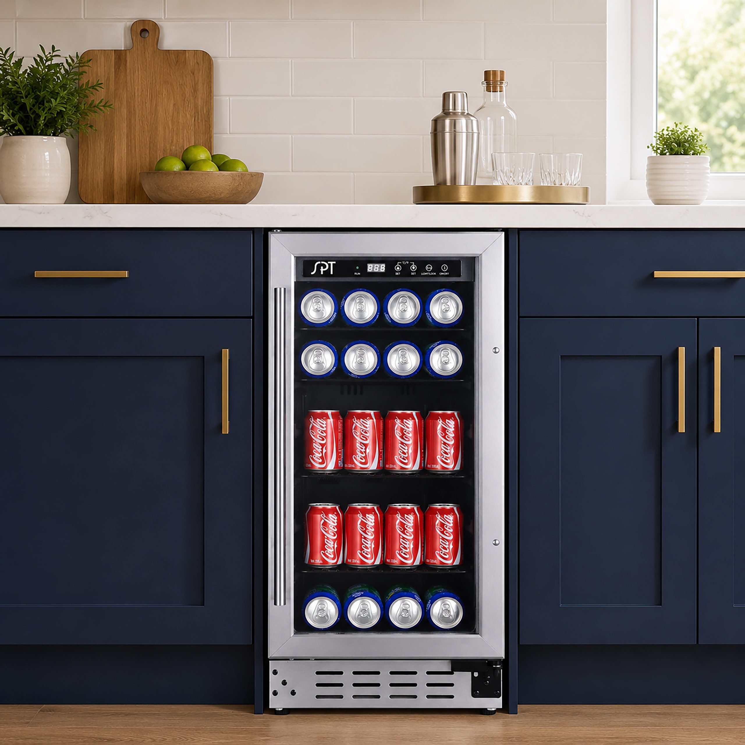 Sunpentown 92-Can Under-Counter Beverage Cooler