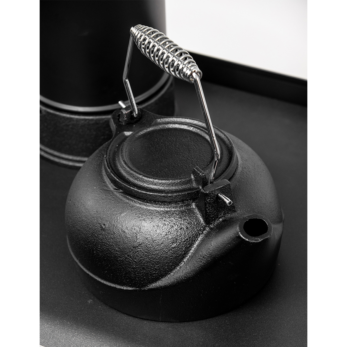 US Stove Company Three Quart Cast Iron Tea Kettle