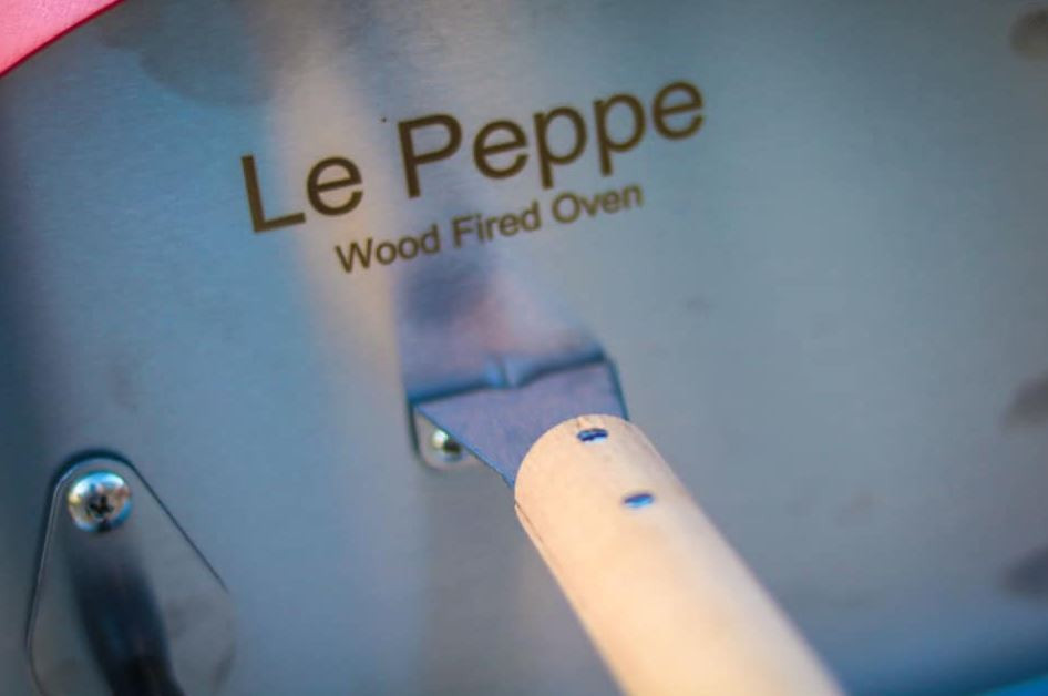 WPPO 32 Inch Le Peppe Portable Wood Fired Pizza Oven