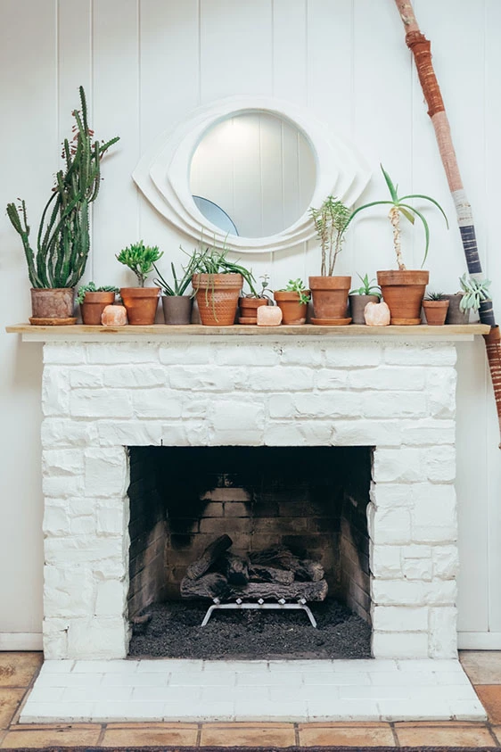 Incredible Fireplace Mantel Decor & Design Ideas