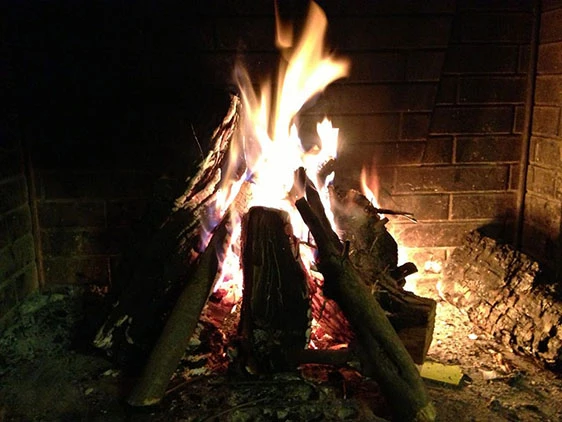 5 Reasons You Need An Electric Fireplace 