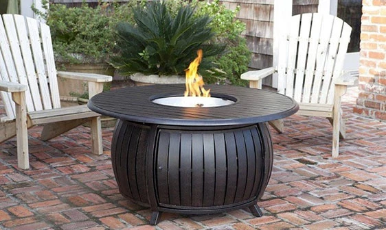 A Guide to Outdoor Fireplaces