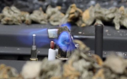 Blue flame on gas pilot